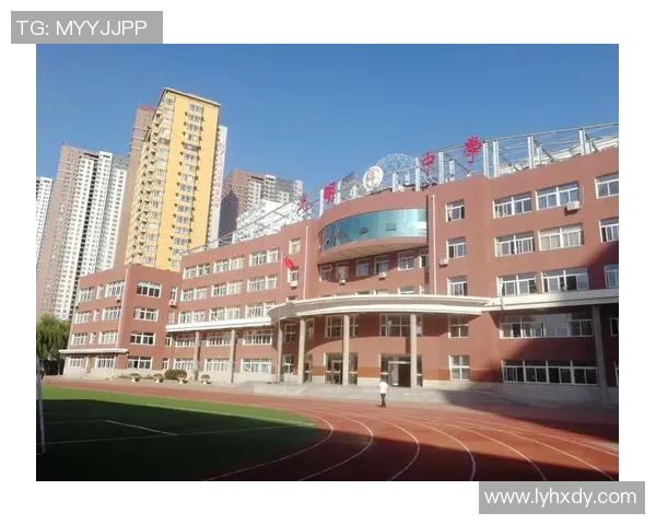 王汝恒:从普通学子到科技创新先锋的成长之路与奋斗故事 王汝恒:从普通学子到科技创新先锋的成长之路与奋斗故事